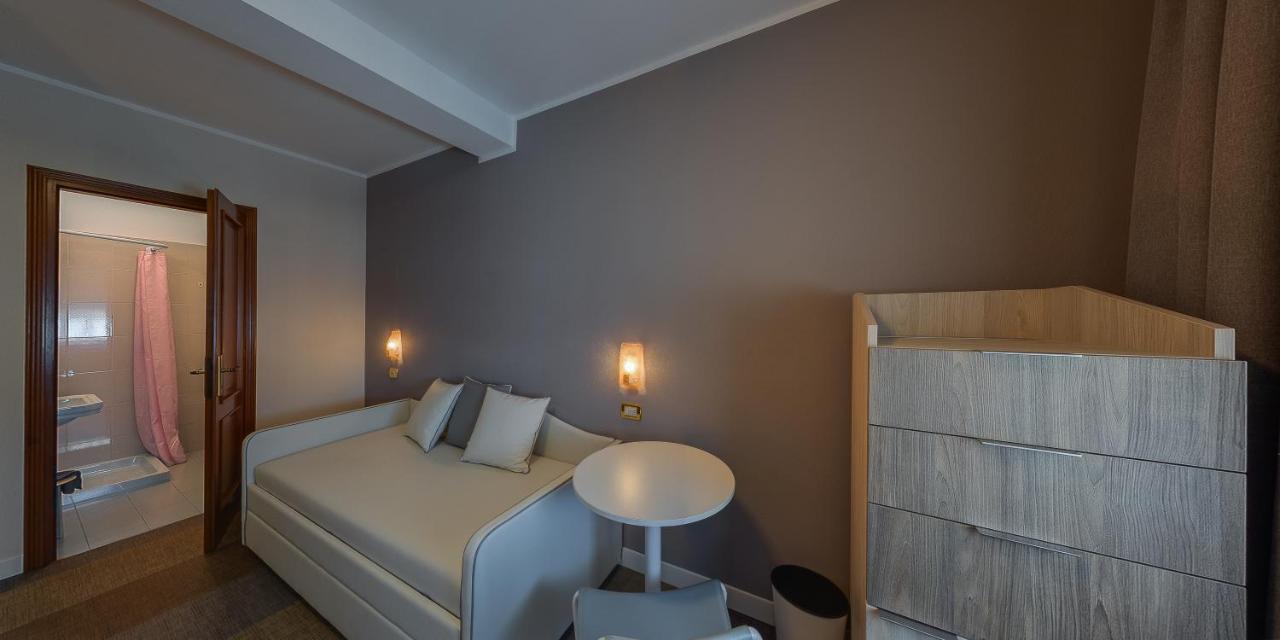 Europa Hotel 3*